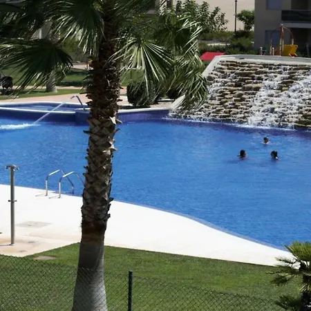 Impresionante Compuesto Por 2 Adosados De Lujo 14 Personas Piscina Con Circuito * San Jorge (Castellon)